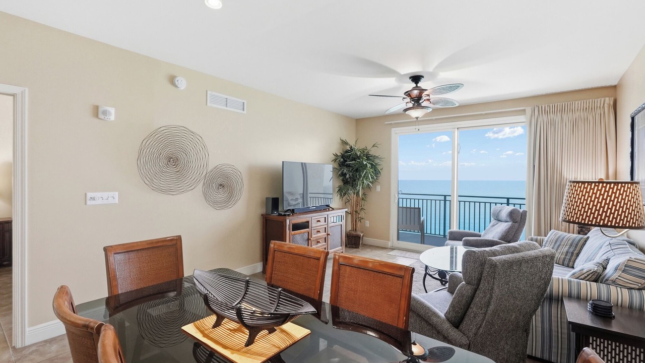 Photo of Livingroom in El Centro Beach
