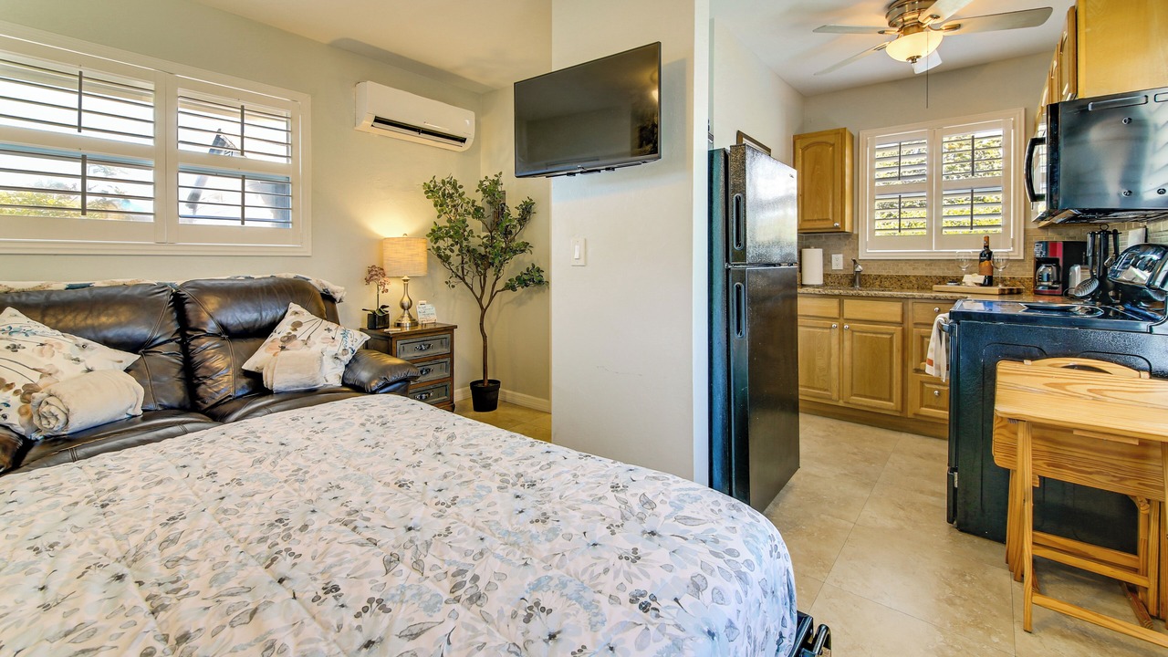 Photo of Bedroom in Naples Park