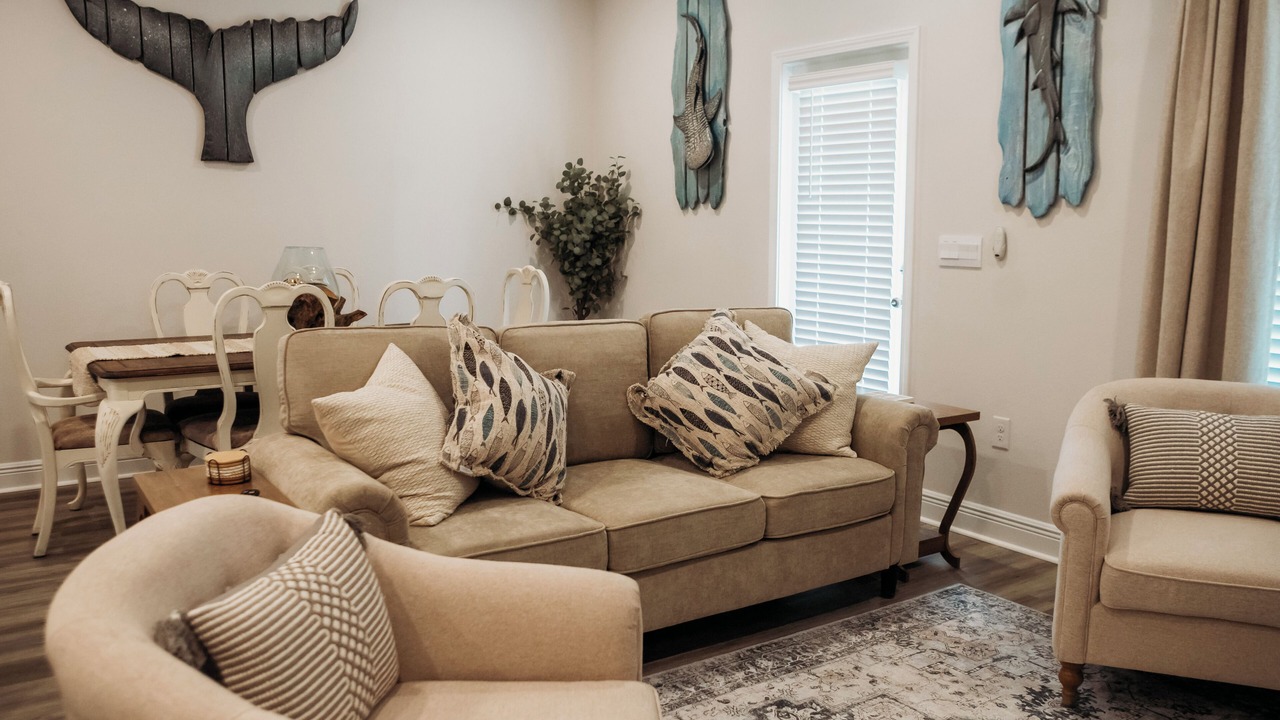 Photo of Livingroom in Gulf Breeze