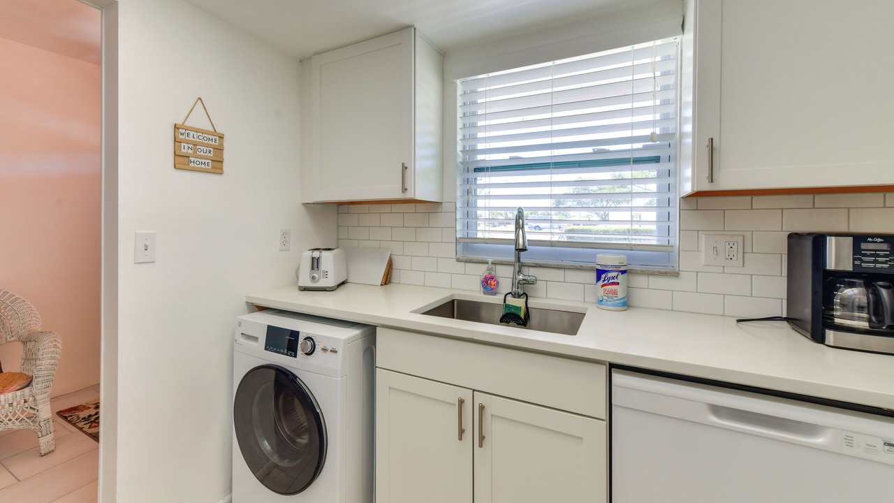 Photo of Kitchen in Venice Gardens