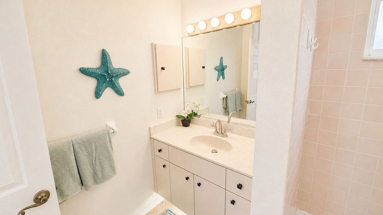 Photo of Bathroom in Cape Haze