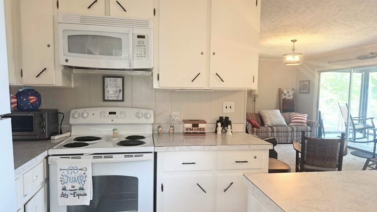 Photo of Kitchen in Abbeville