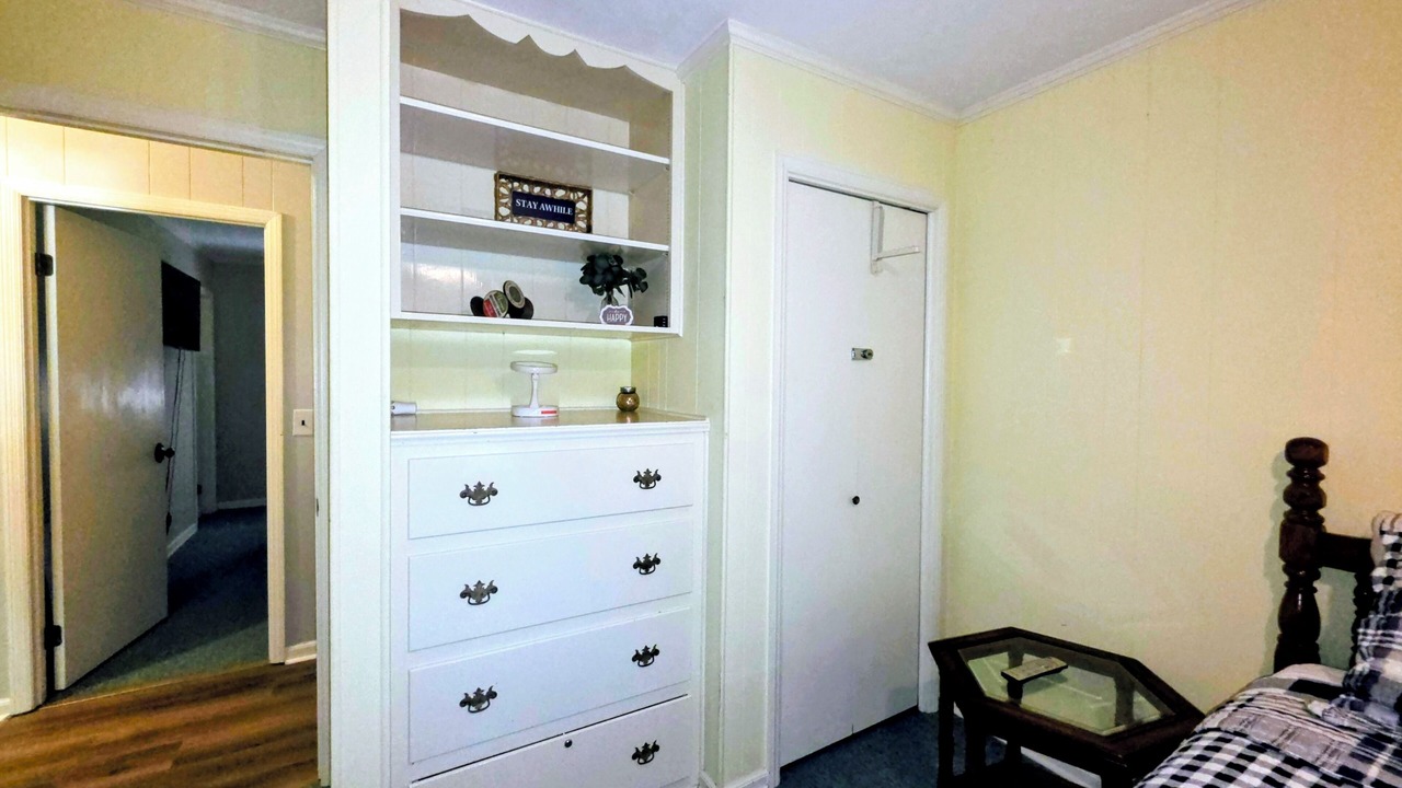 Photo of Bedroom in Abbeville
