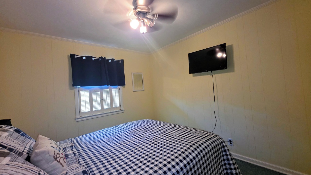 Photo of Bedroom in Abbeville