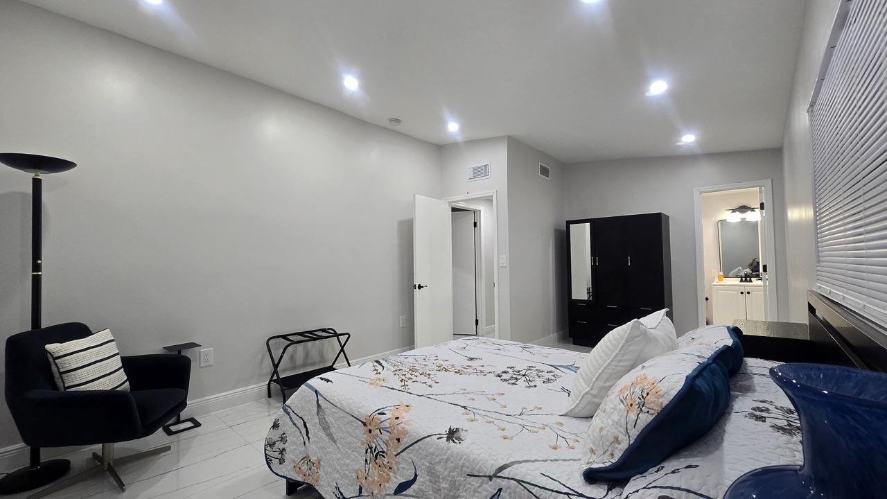 Photo of Bedroom in Bradenton