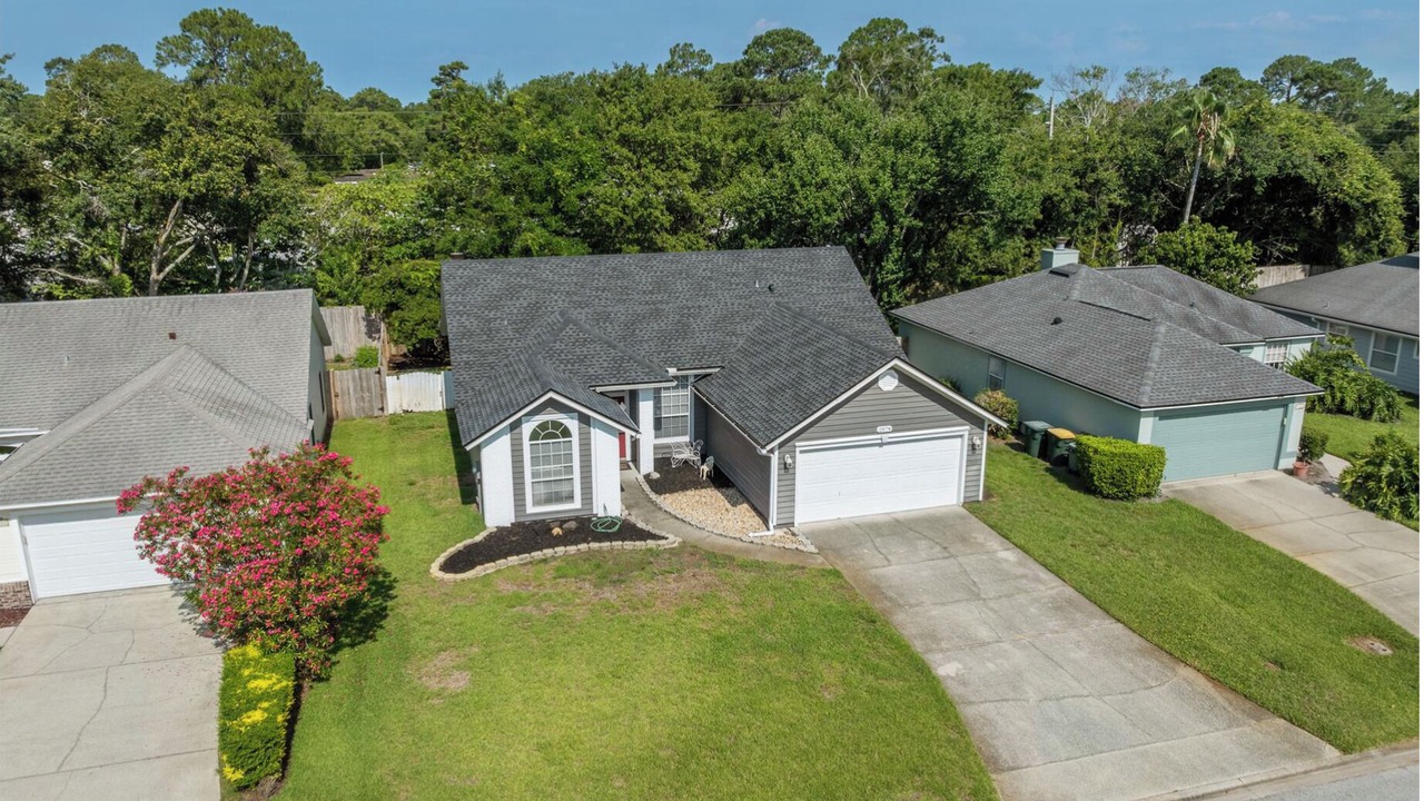 Photo of Outdoor in Golden Glades - The Woods