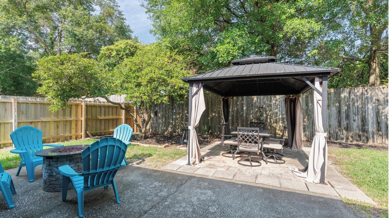 Photo of Outdoor in Golden Glades - The Woods