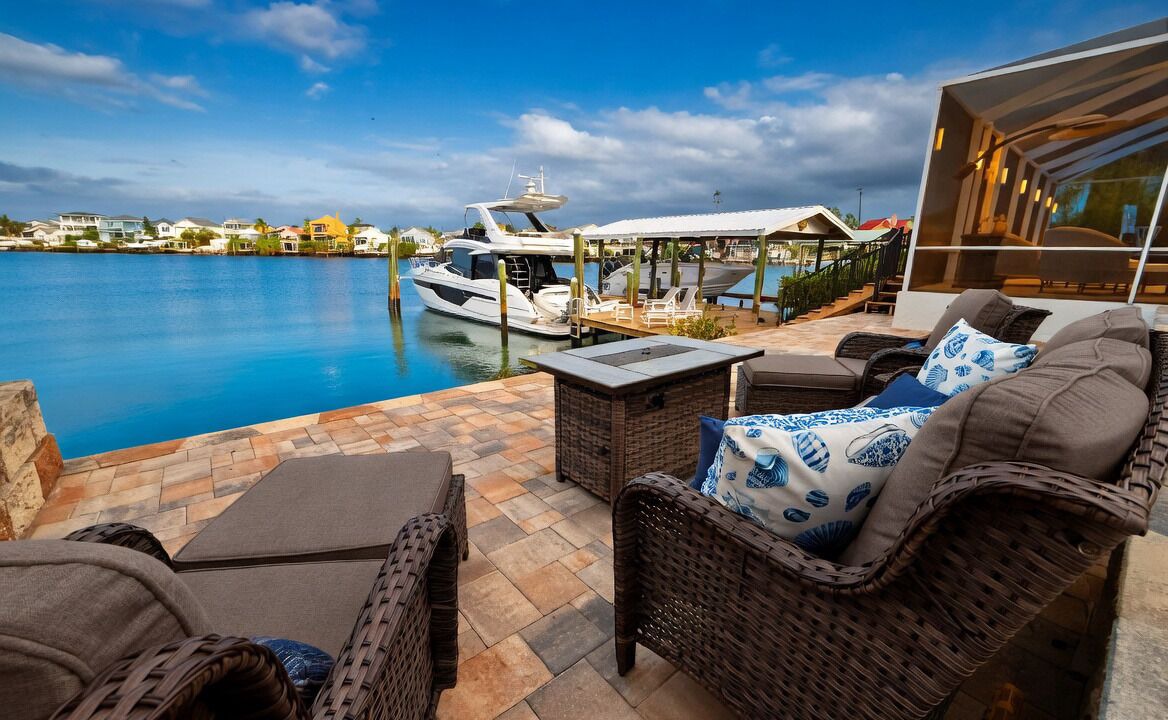 Photo of Patio Balcony in Apollo Beach