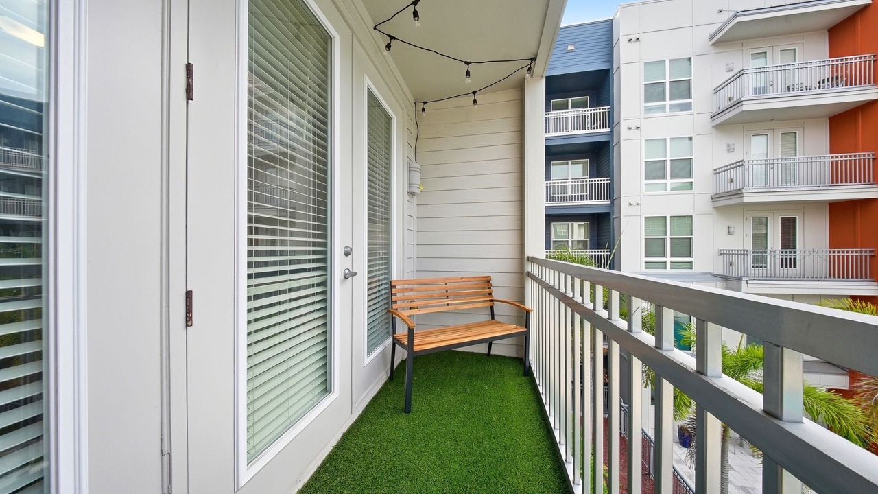 Photo of Outdoor in Courier City - Oscawana