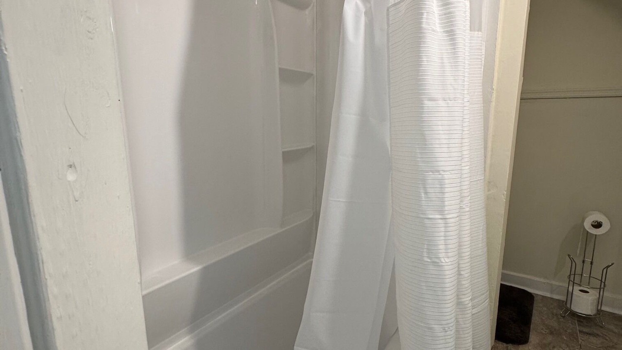 Photo of Bathroom in Gotha