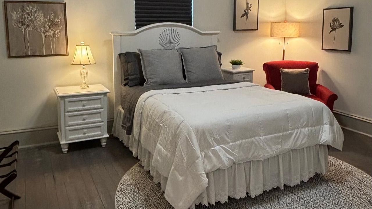 Photo of Bedroom in Waycross