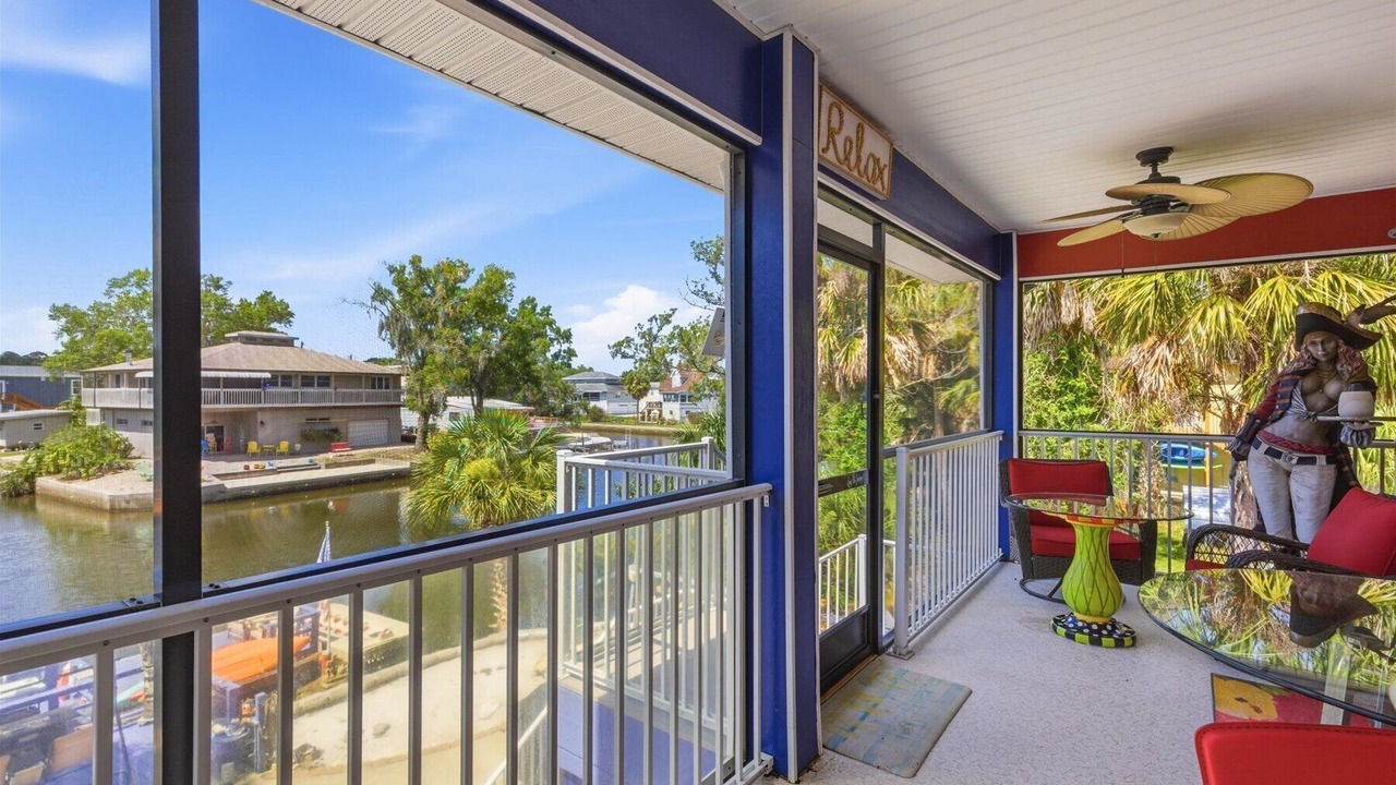 Photo of Outdoor in Weeki Wachee Gardens