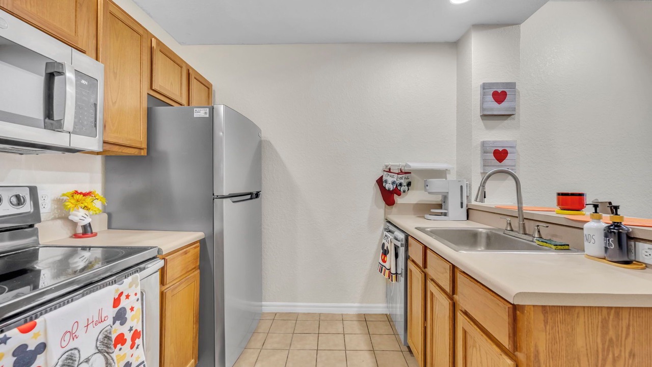 Photo of Kitchen in Venetian Bay Villages