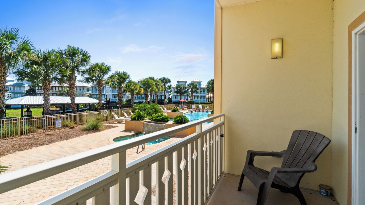 Photo of Patio Balcony in Waterside Village