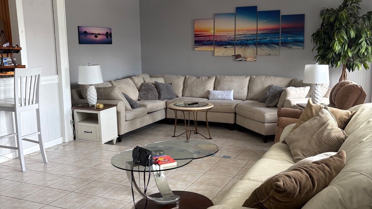 Photo of Livingroom in Port Charlotte - Charlotte Harbor