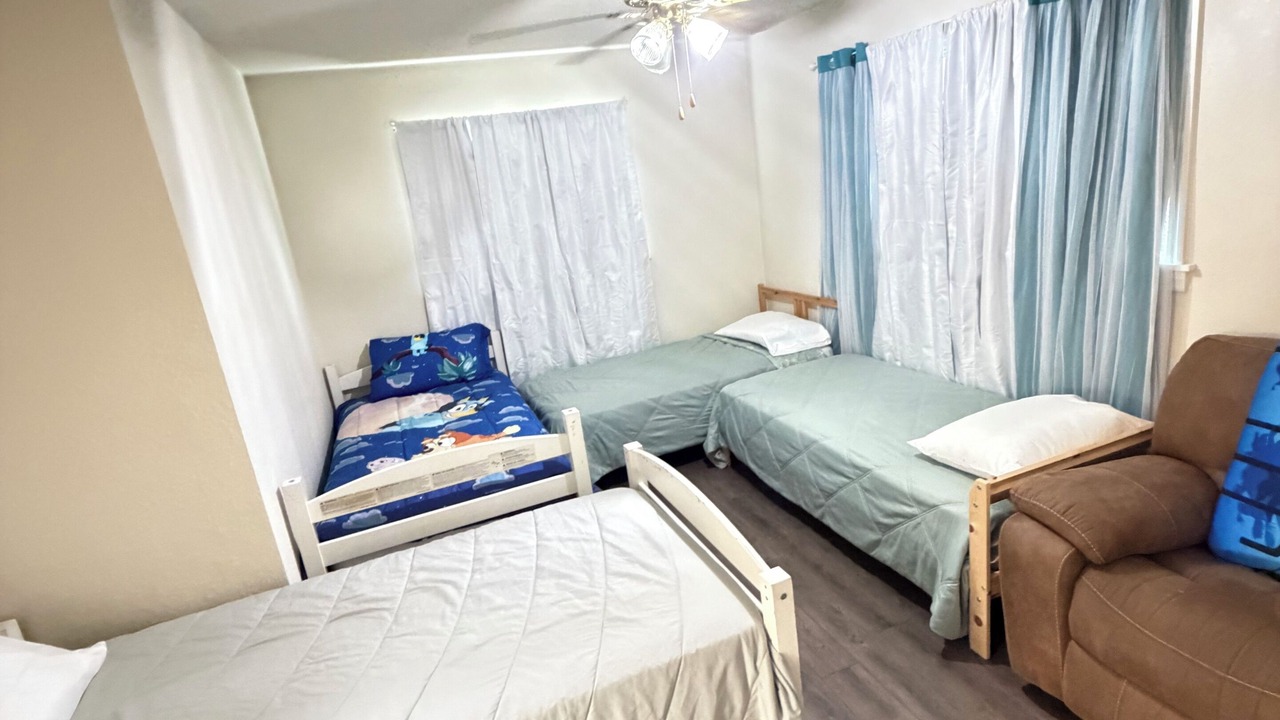 Photo of Bedroom in United Central