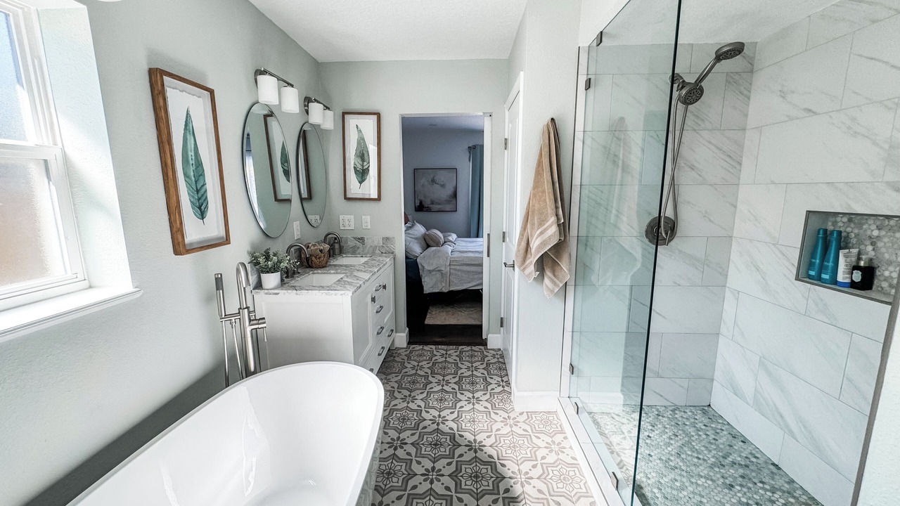 Photo of Bathroom in Audubon Park