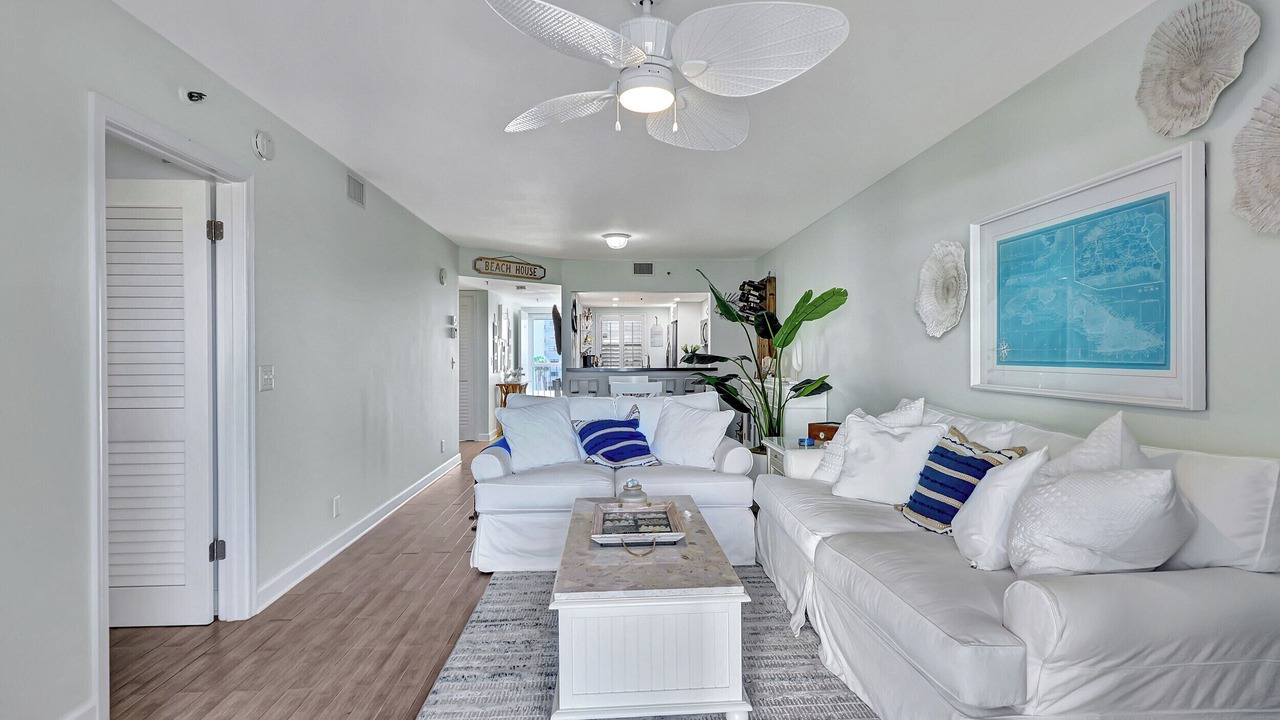 Photo of Livingroom in Fort Pierce Shores