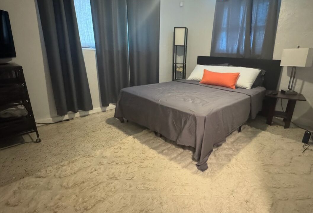 Photo of Bedroom in Tropic