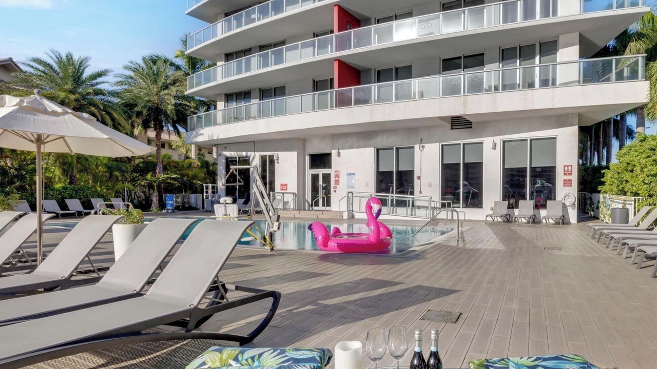 Photo of Others in Hallandale Beach