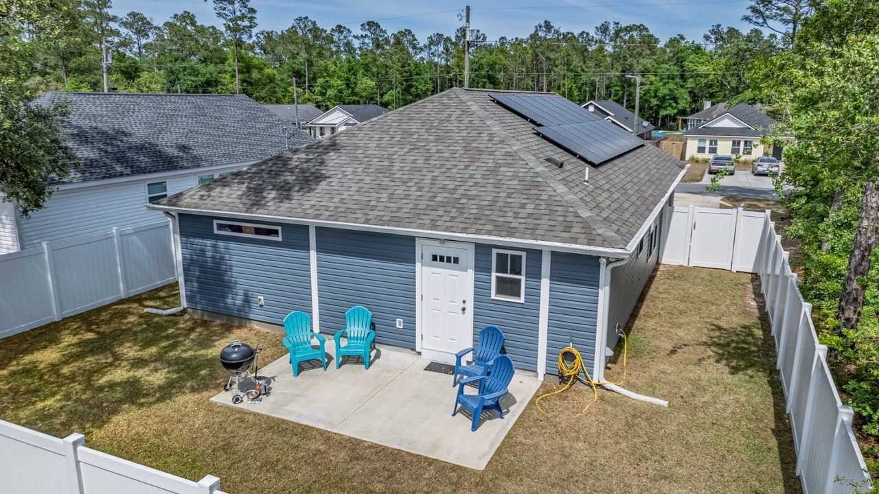 Photo of Others in Crawfordville