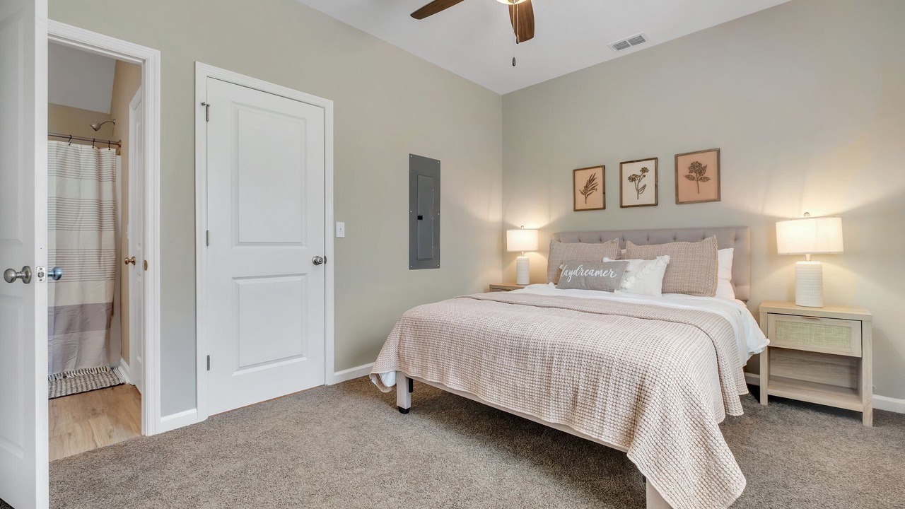 Photo of Others in Tallahassee