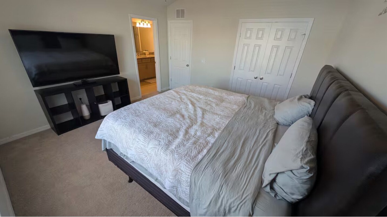 Photo of Bedroom in Meadow Woods