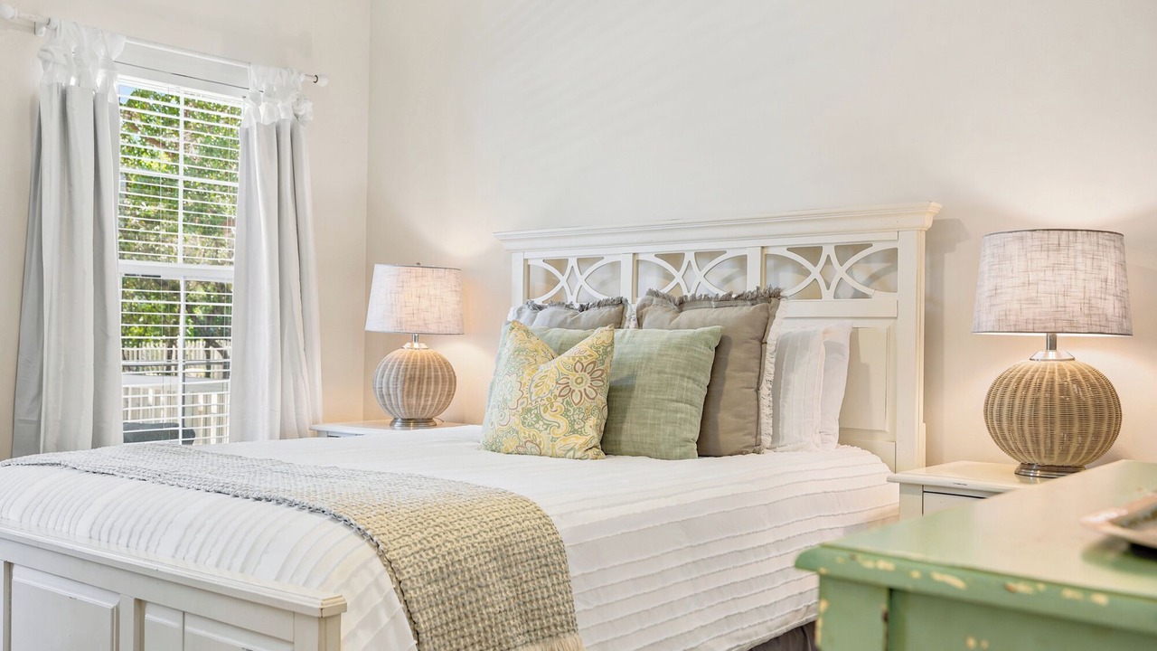 Photo of Bedroom in Seagrove Beach