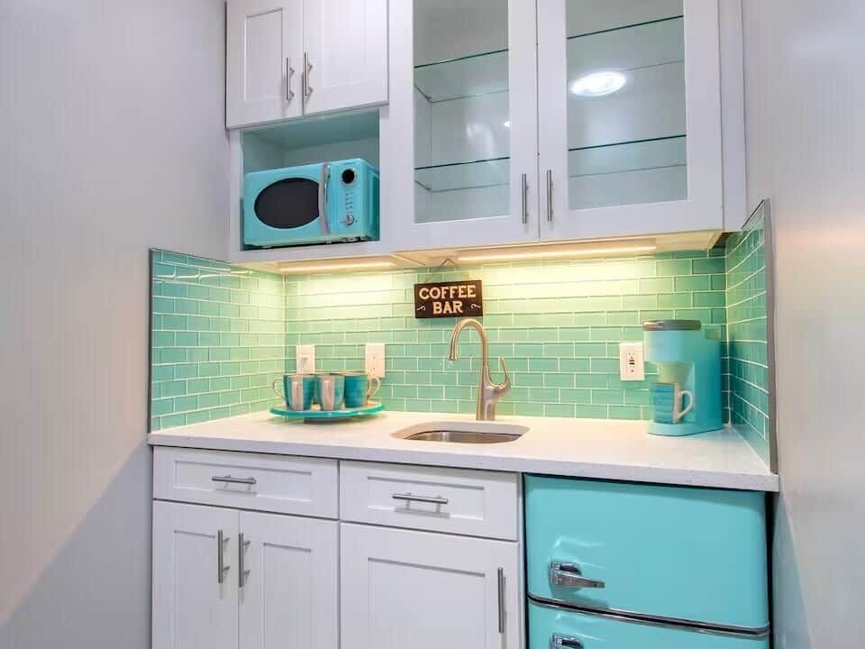 Photo of Kitchen in South Pinellas Community Council
