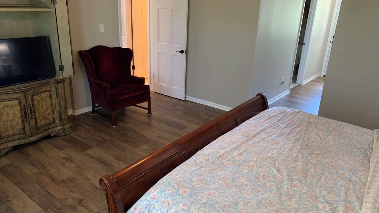 Photo of Bedroom in Valdosta