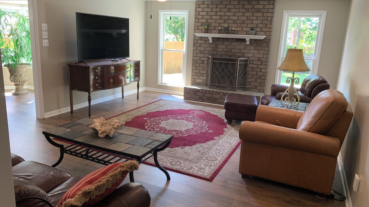 Photo of Livingroom in Valdosta