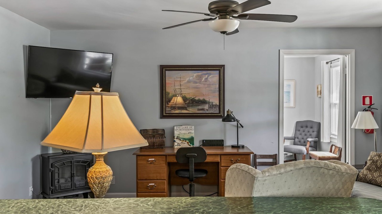 Photo of Bedroom in Panacea
