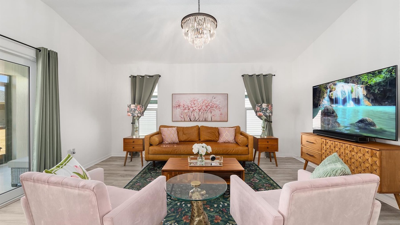 Photo of Livingroom in Sumter County