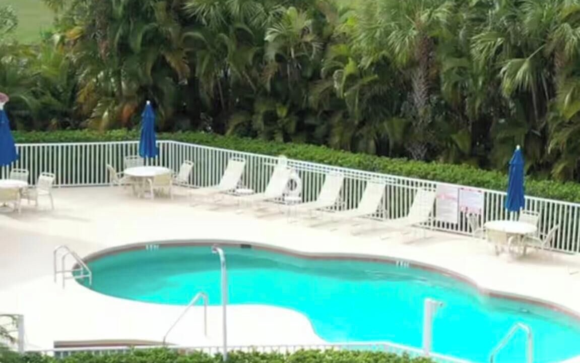 Photo of Outdoor in Naples