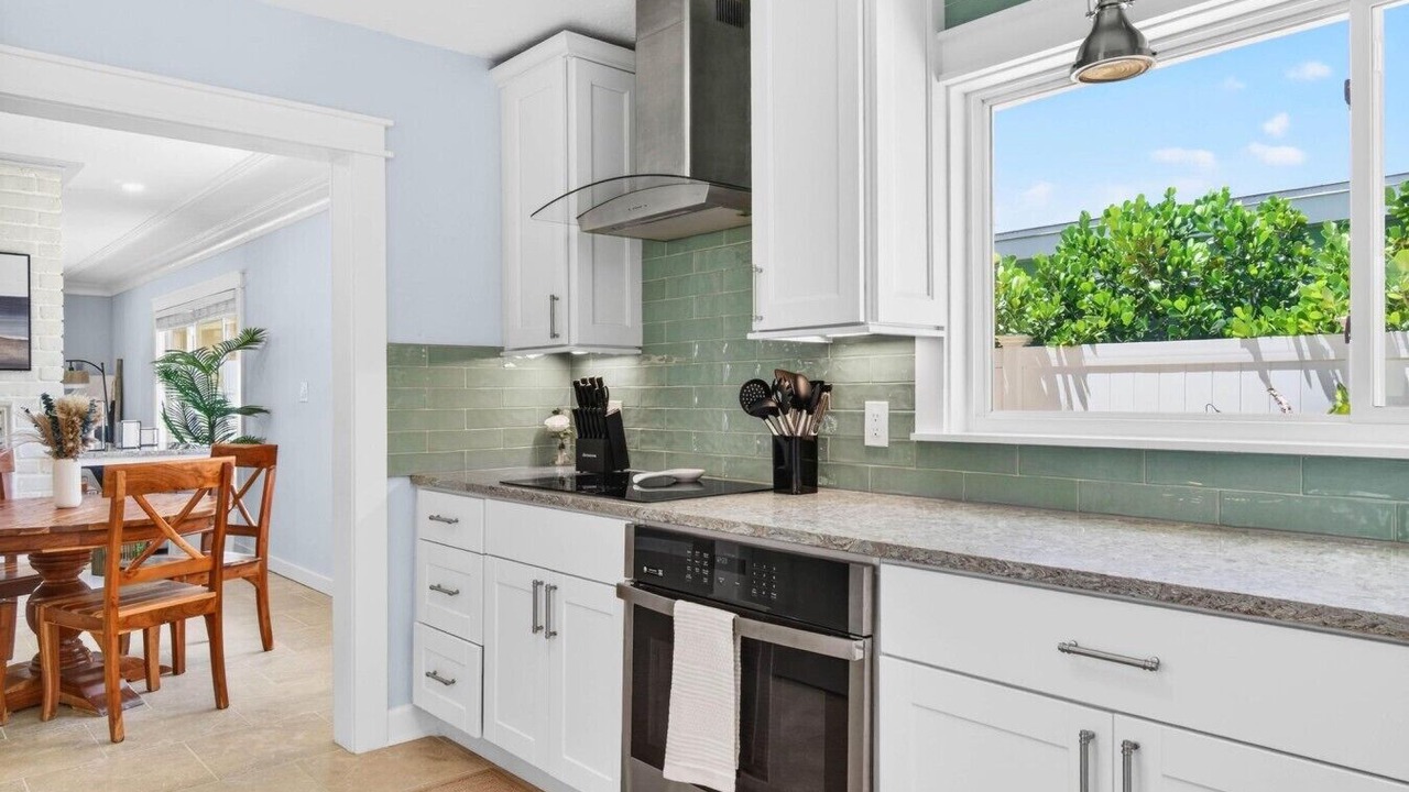 Photo of Kitchen in Redington Beach