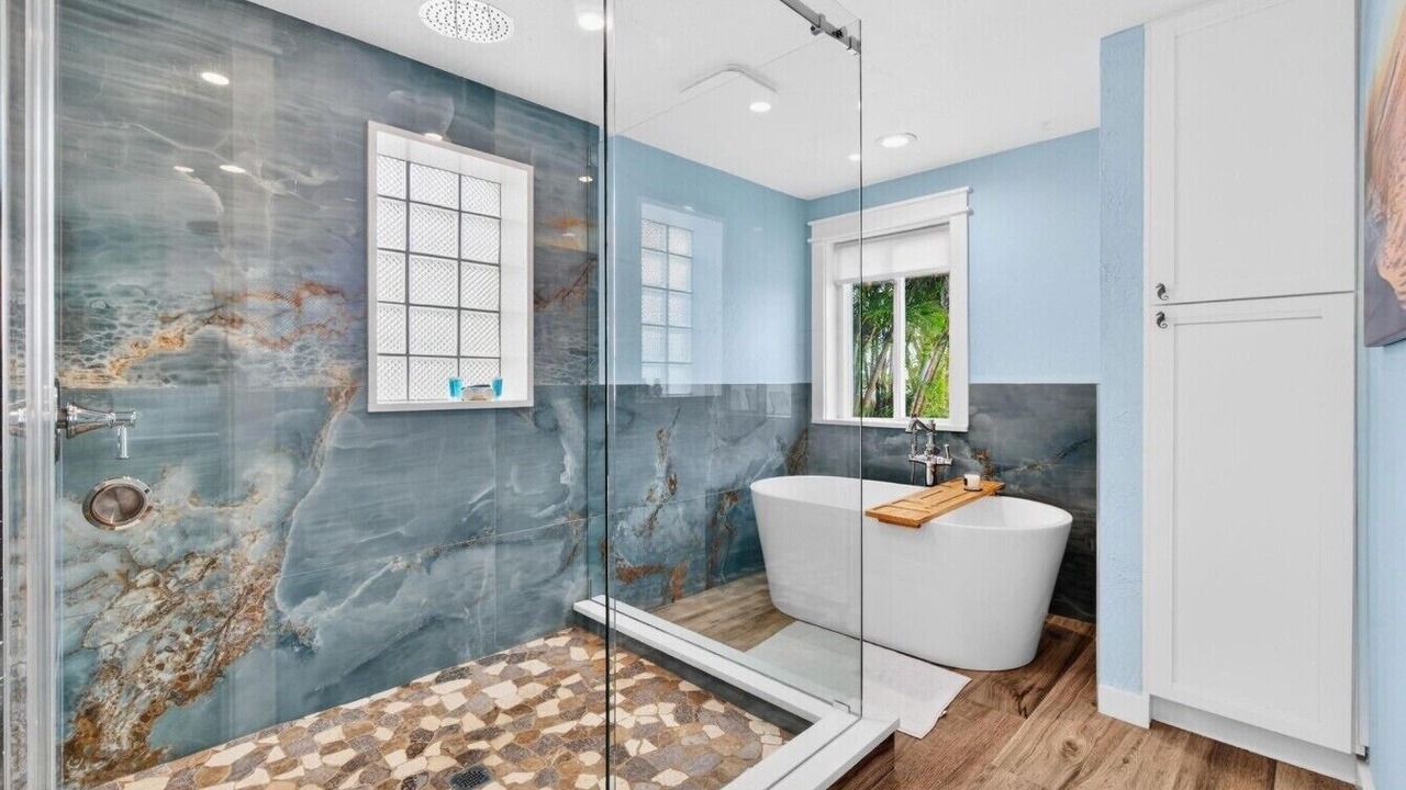 Photo of Bathroom in Redington Beach