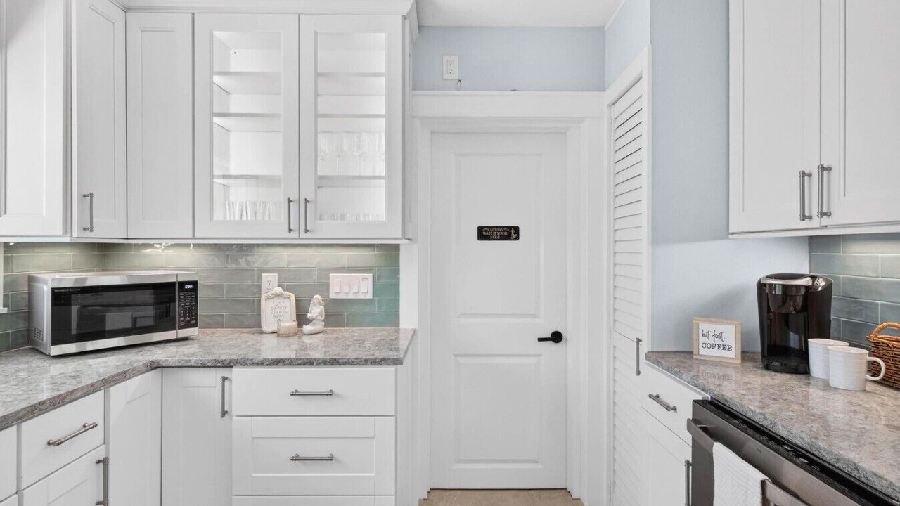 Photo of Kitchen in Redington Beach