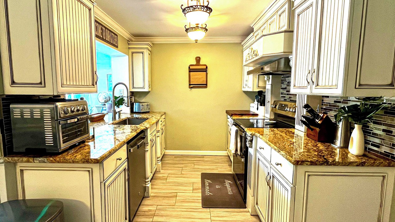 Photo of Kitchen in Largo