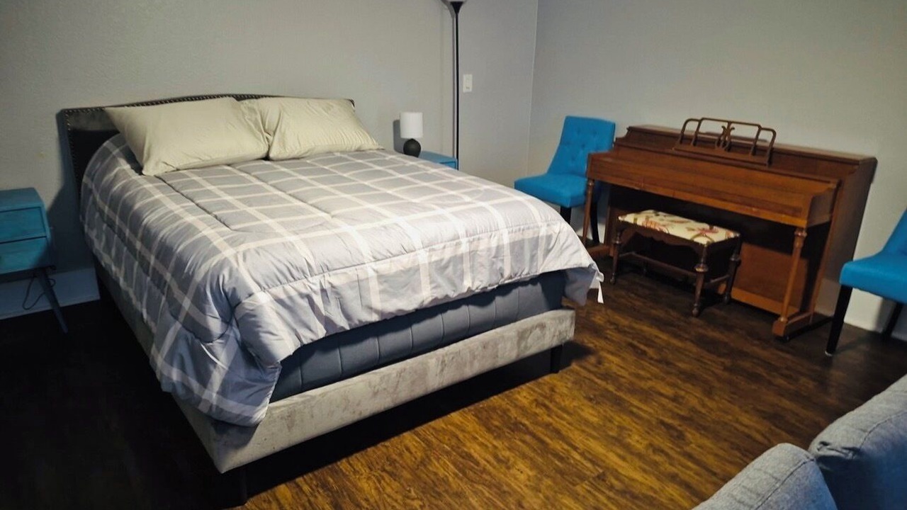 Photo of Bedroom in Tropic Shores
