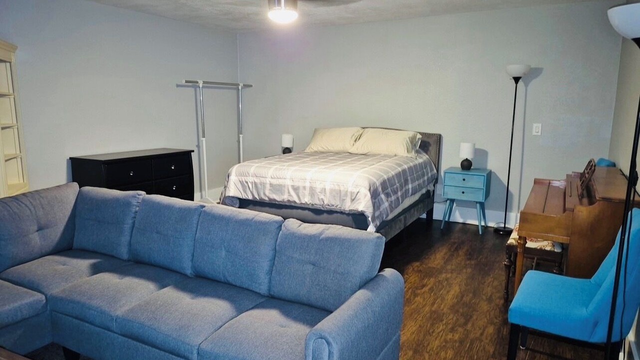 Photo of Bedroom in Tropic Shores