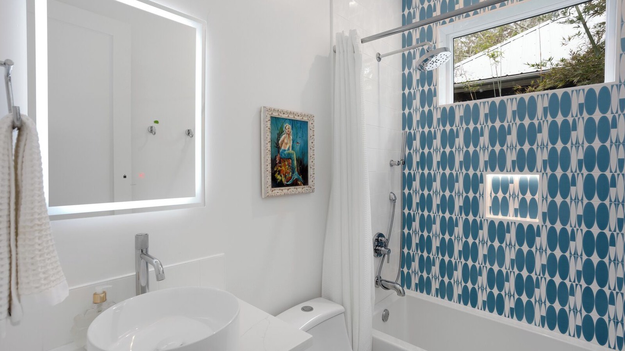 Photo of Bathroom in Santa Rosa Beach