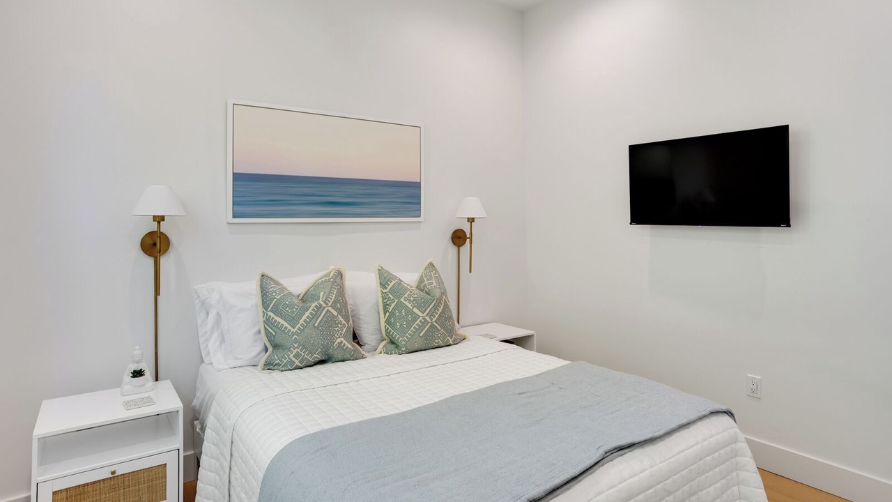 Photo of Bedroom in Santa Rosa Beach