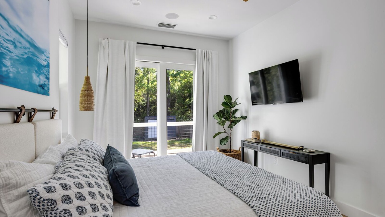 Photo of Bedroom in Santa Rosa Beach