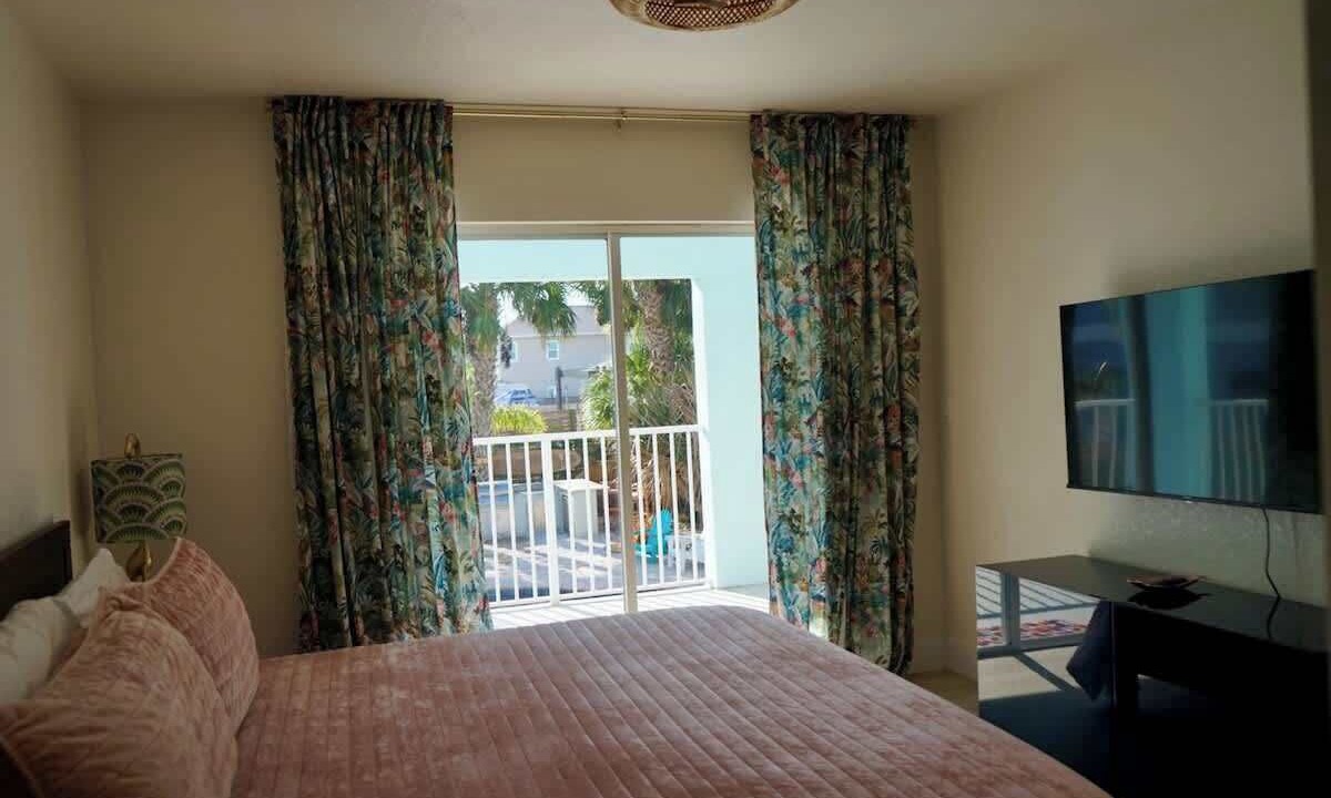 Photo of Bedroom in Horton Shores