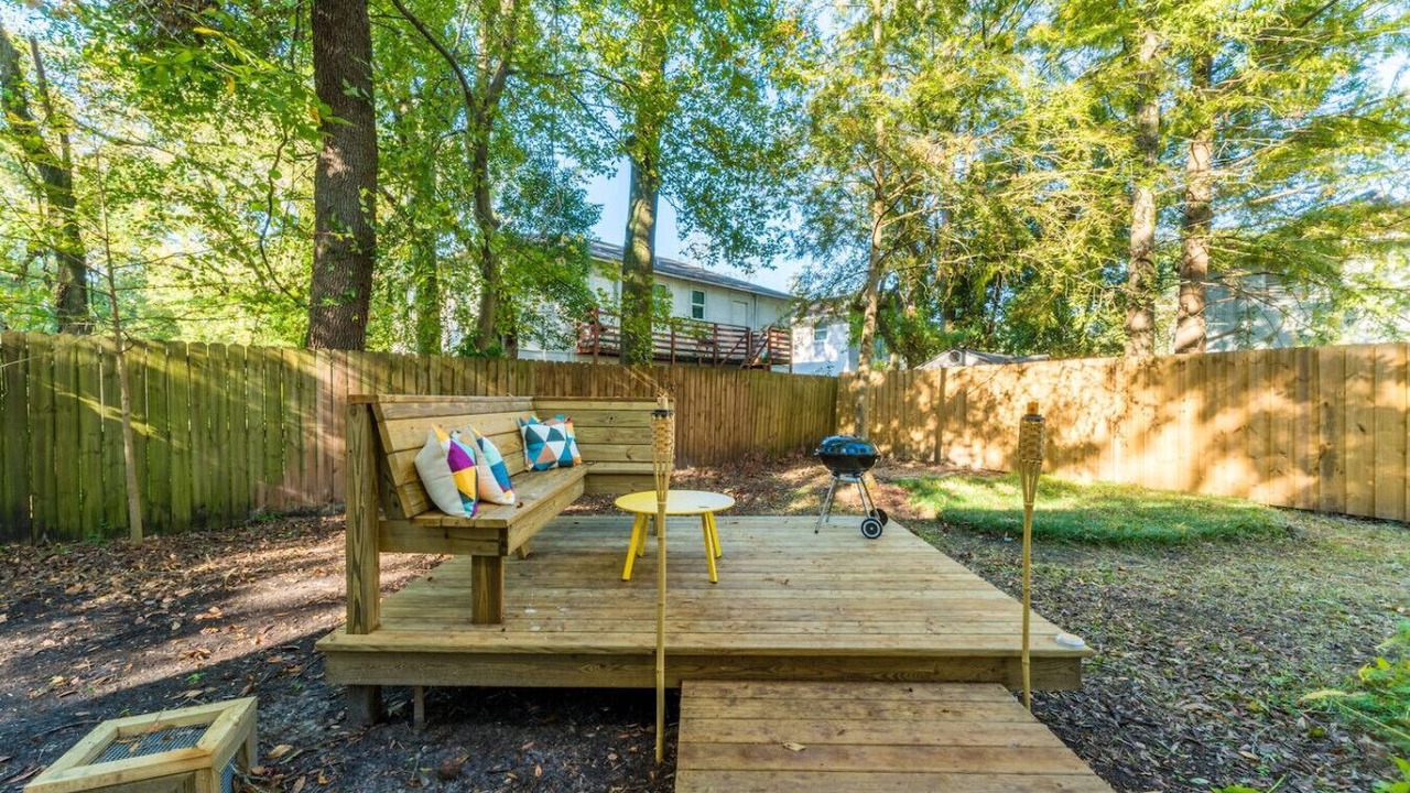 Photo of Patio Balcony in Murray Hill