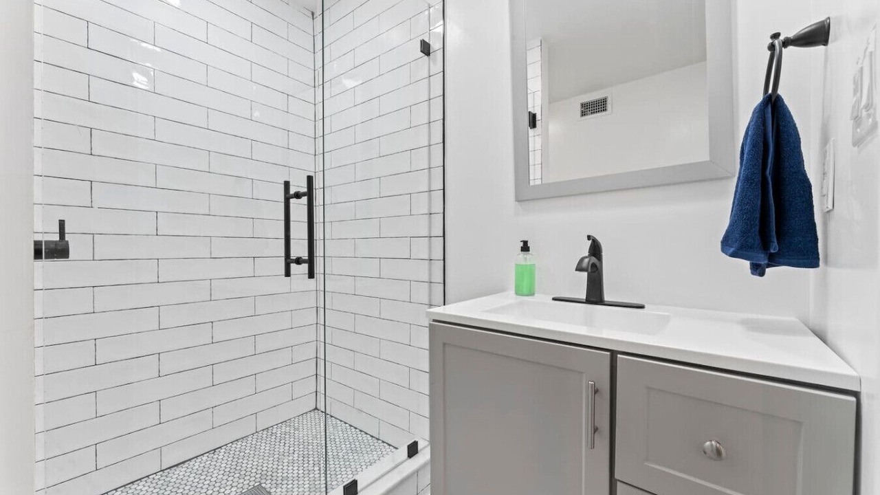 Photo of Bathroom in Murray Hill