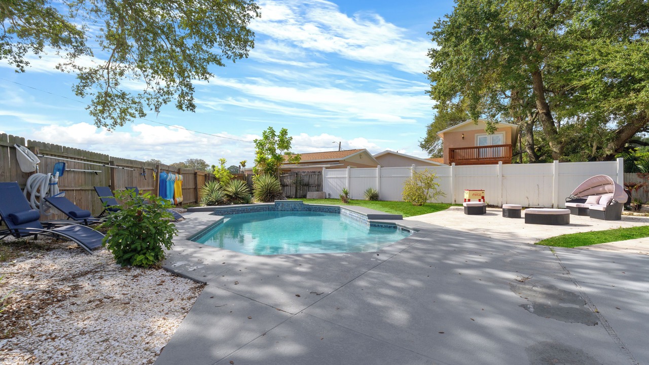 Photo of Outdoor in Pinellas Park