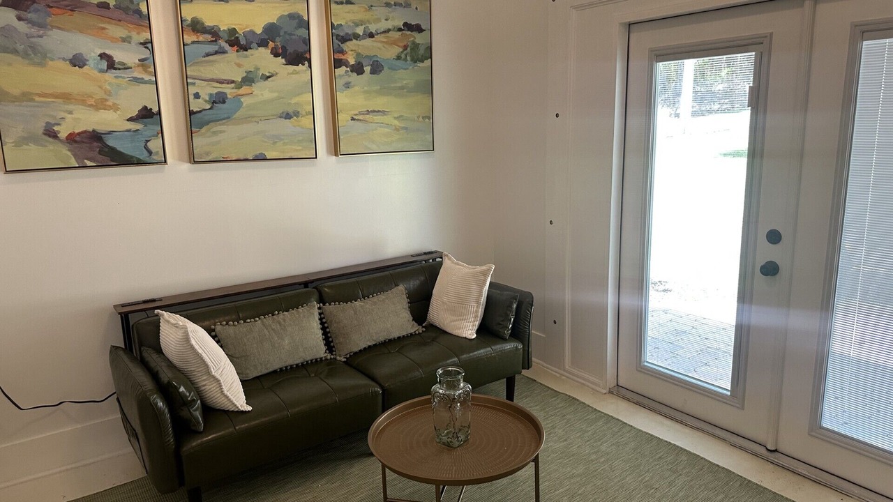 Photo of Livingroom in Alachua