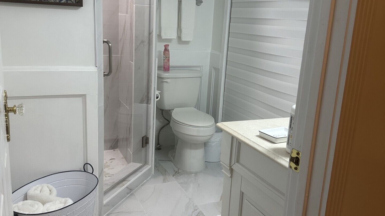 Photo of Bathroom in Alachua