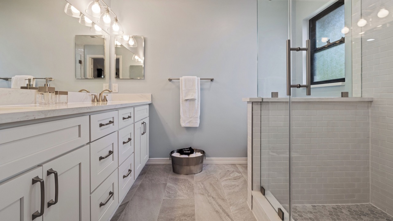 Photo of Bathroom in Bay Crest Park